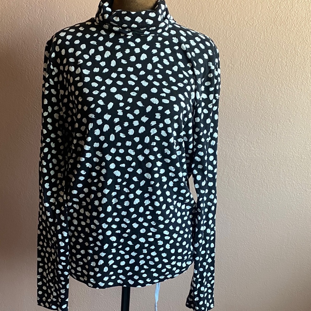 J. CREW  Black and White Patterned Long Sleeve Top 100% Cotton